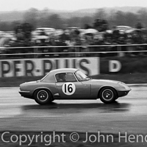 Silverstone sur la Lotus Elan du Ian Walker Racing Team
© John Hendy